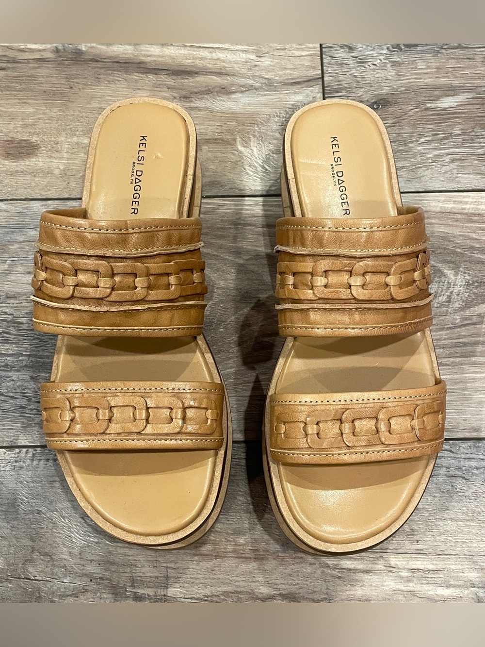 NWOT Kelsi Dagger Drift Leather Sandals - Picture 2 of 7